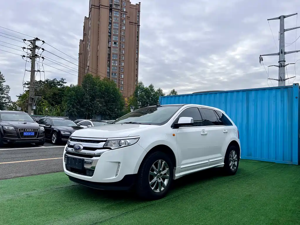 Ford Edge 2015 — фото 1