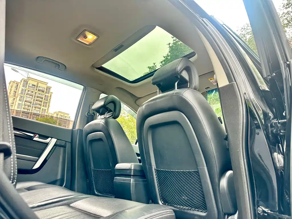Chevrolet Captiva 2015 — фото 25