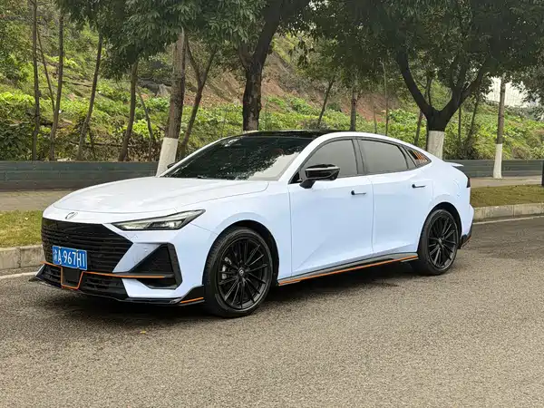 Changan UNI-V 2024