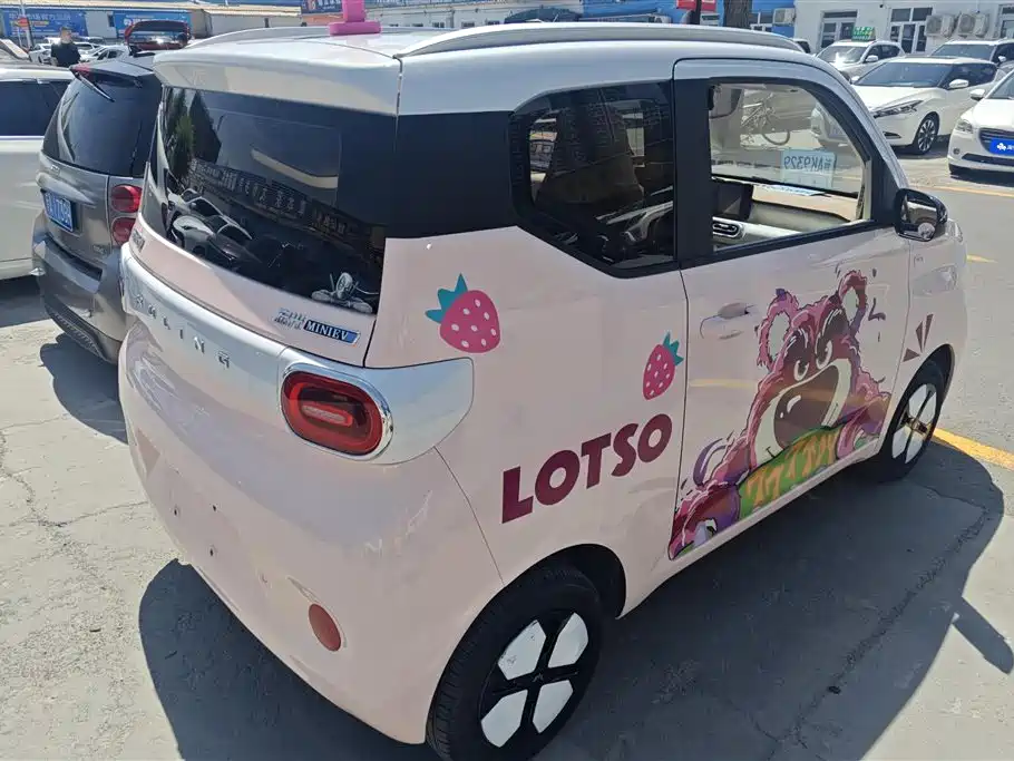 Wuling MINIEV 2024