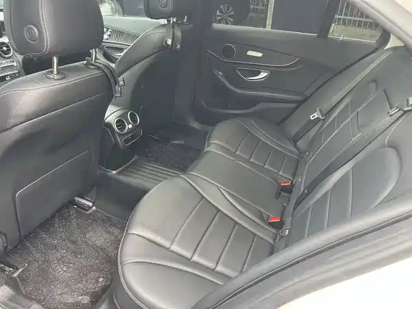 Mercedes-Benz C-Class 2019