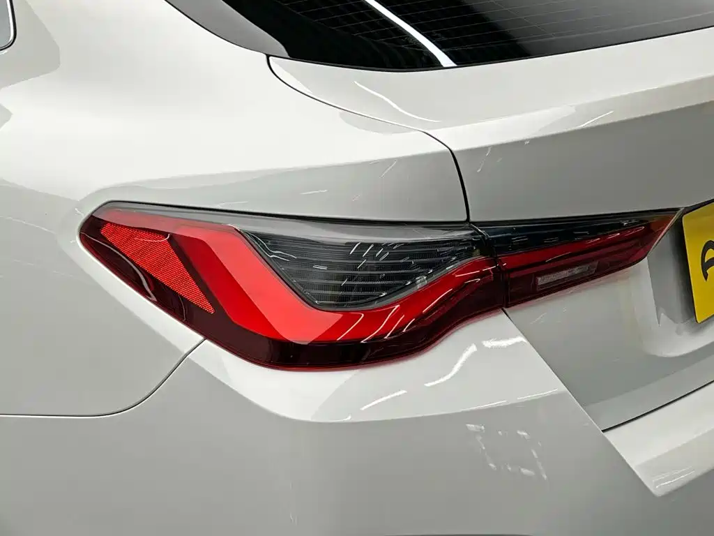 BMW 4 Series 2023 — фото 10