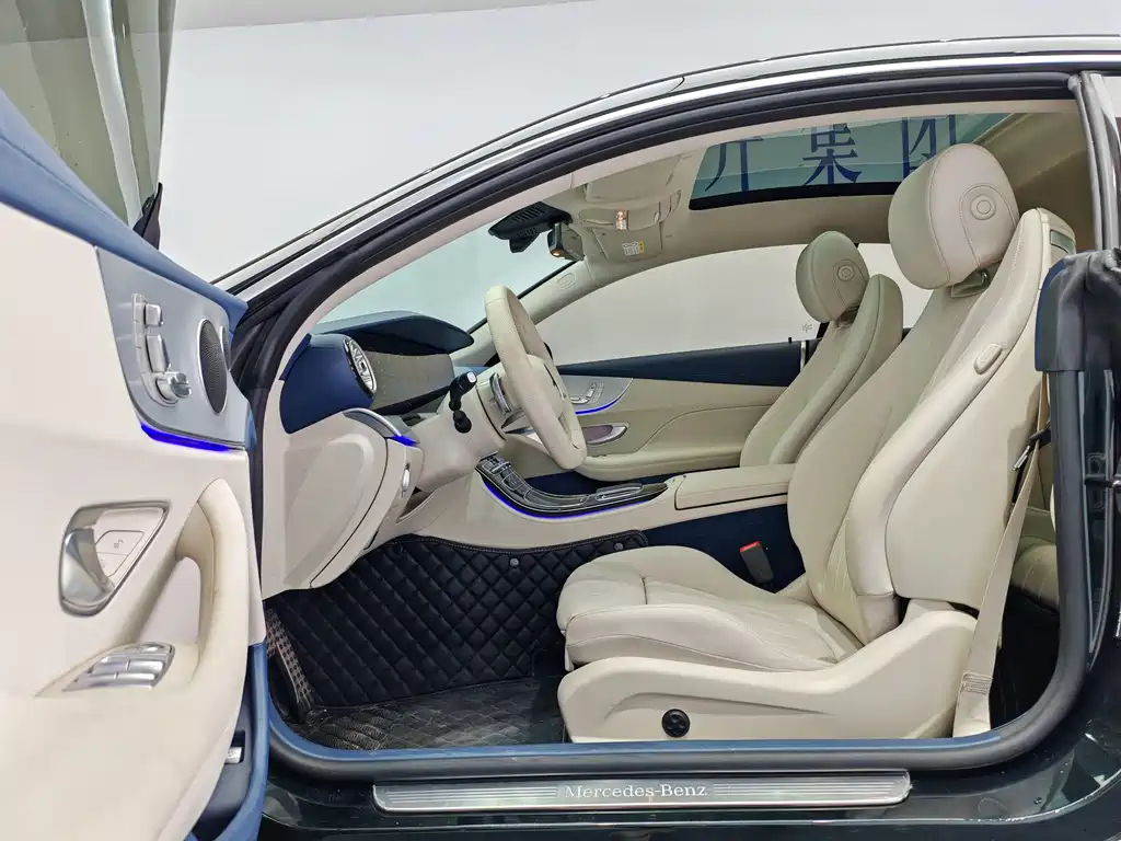 Mercedes-Benz E-Class 2023 — фото 11