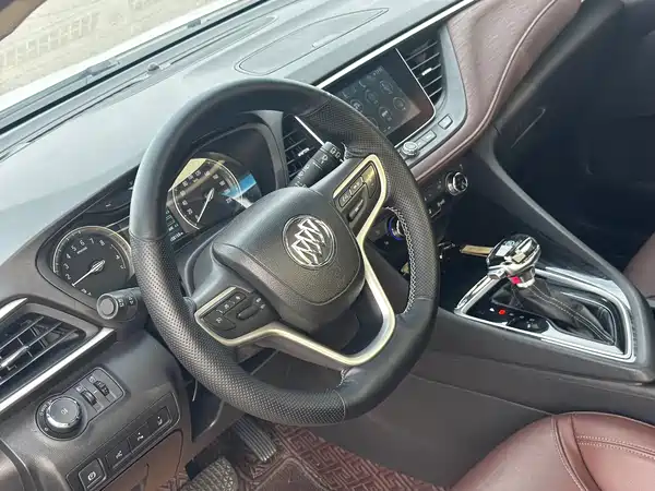 Buick GL6 2019