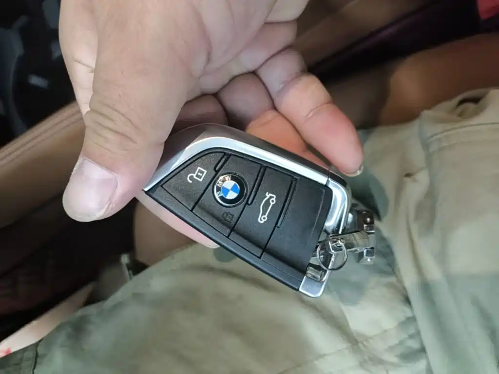 BMW X6 2015 — фото 9