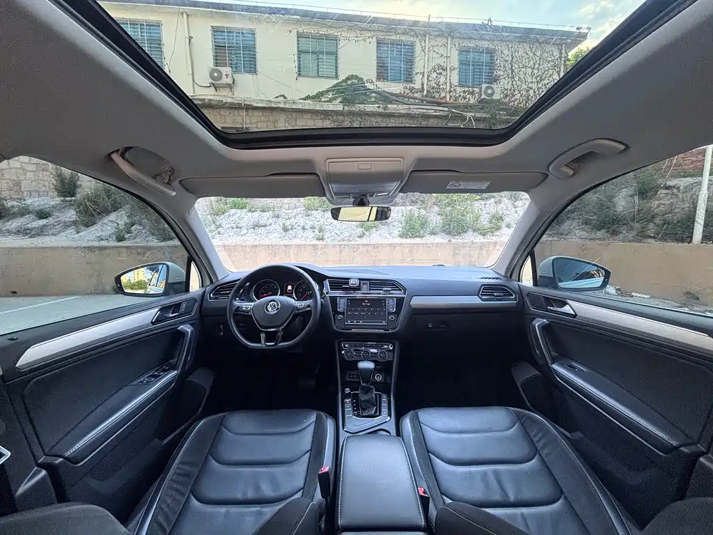 Volkswagen Tiguan L 2019 — фото 13