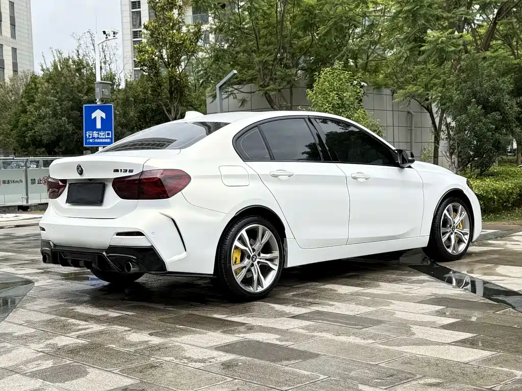 BMW 1 Series 2017 — фото 4