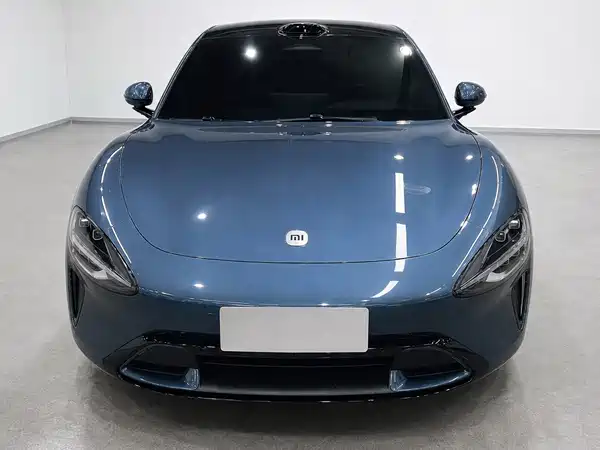 Xiaomi SU7 2024