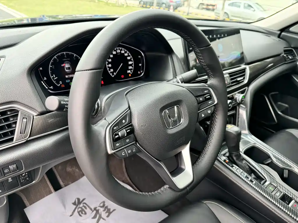 Honda Accord 2023 — фото 22
