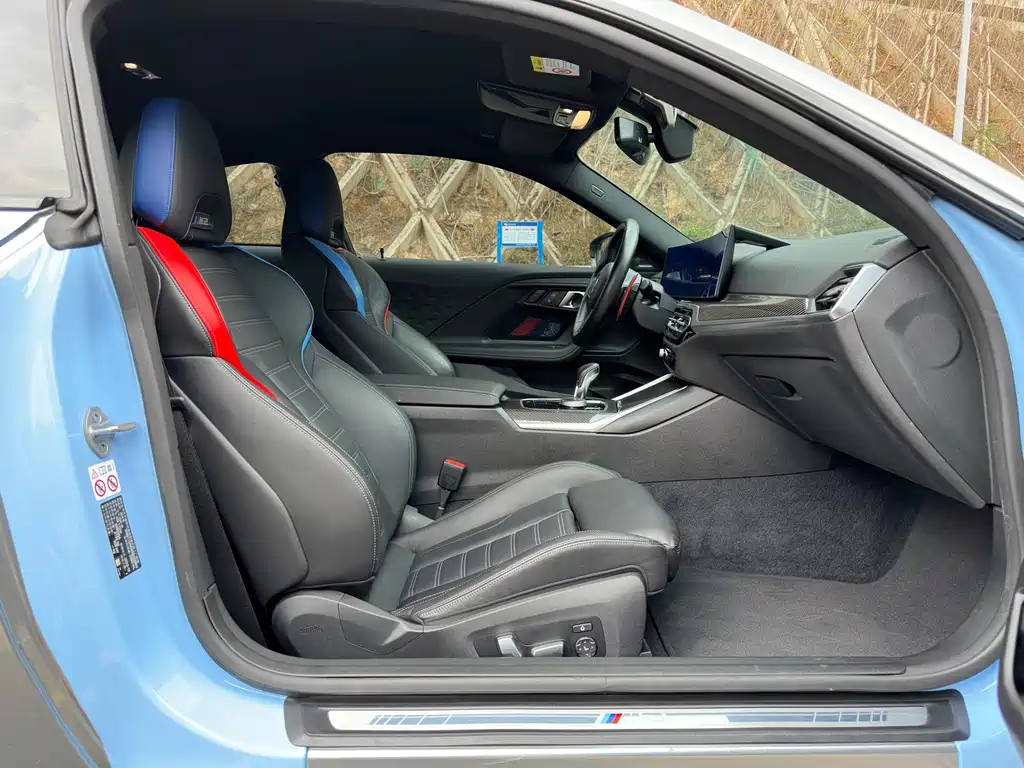 BMW M2 2024