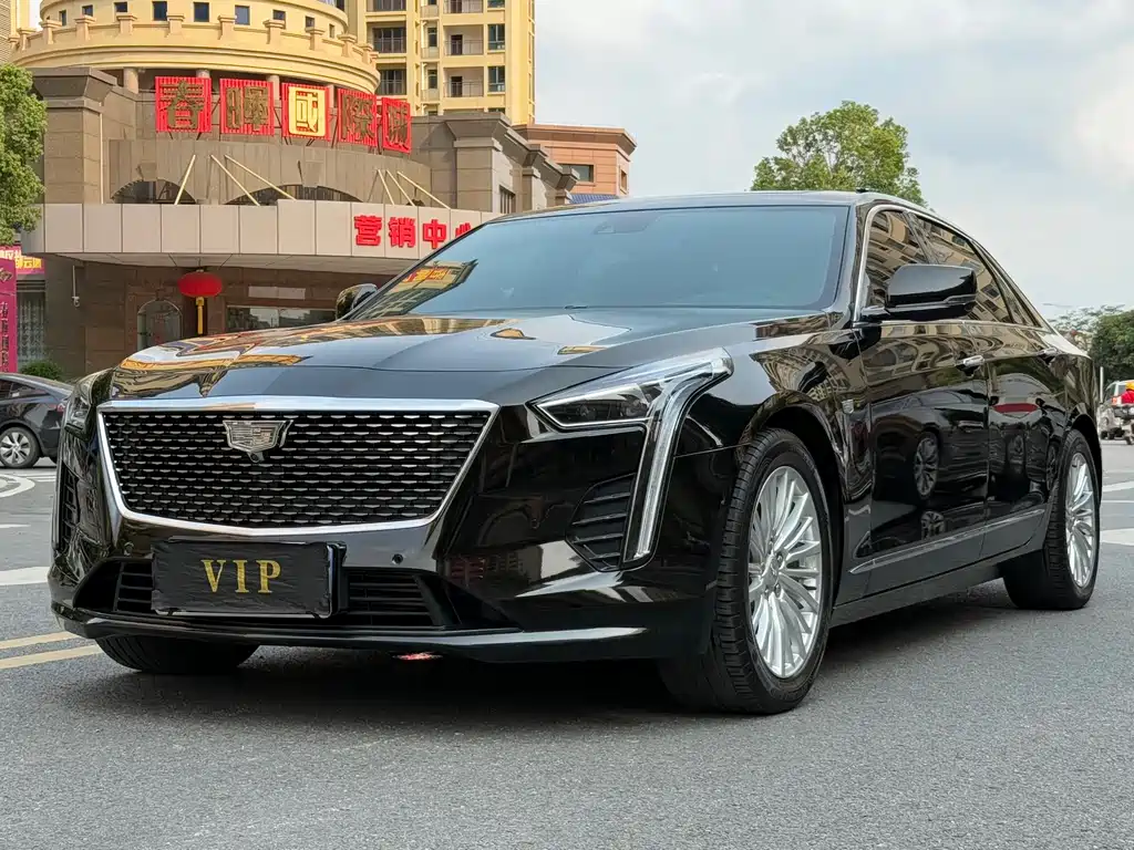 Cadillac CT6 2020 — фото 1