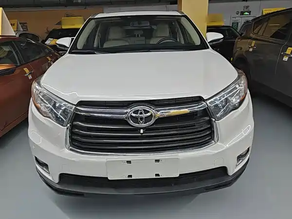 Toyota Highlander 2016