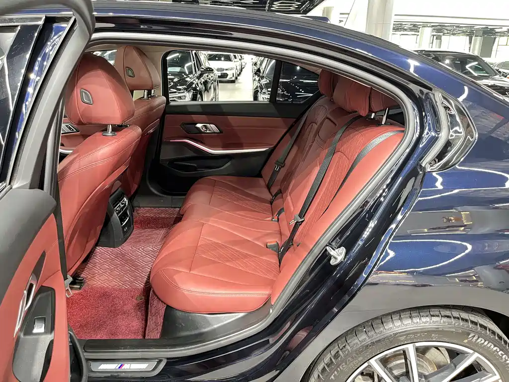 BMW 3 Series 2025