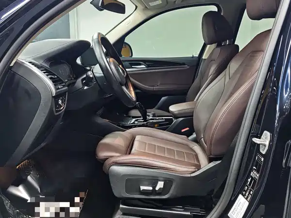 BMW X3 2021