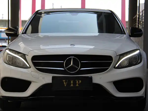 Mercedes-Benz C-Class 2018