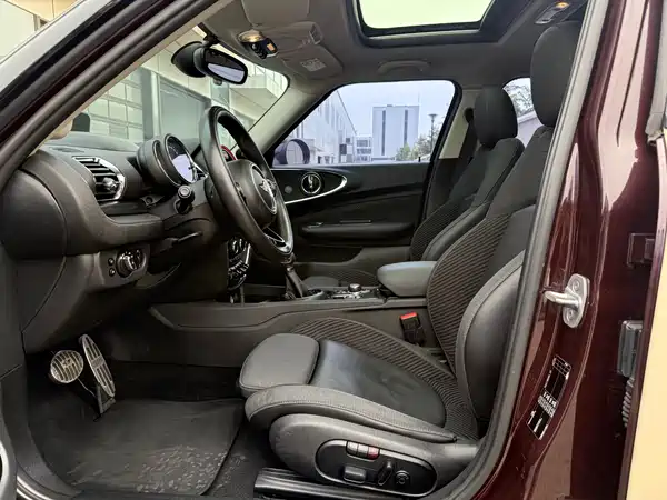 MINI Clubman 2016