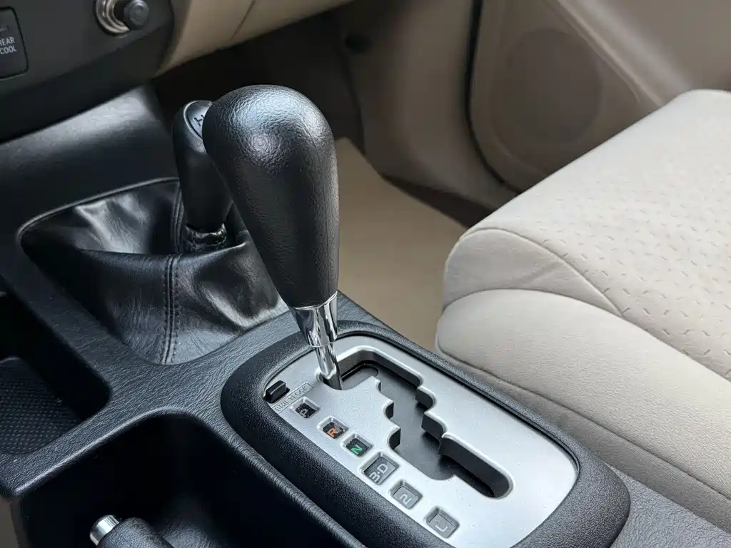 Toyota Fortuner 2016 — фото 17