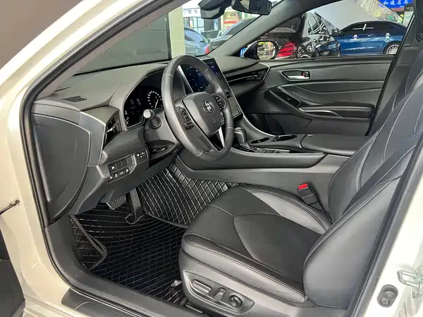 Toyota Avalon 2022