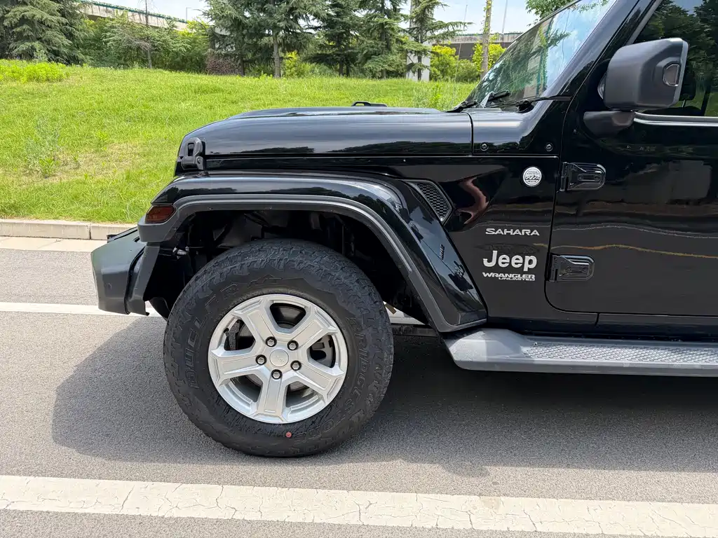 Jeep Wrangler 2019 — фото 3
