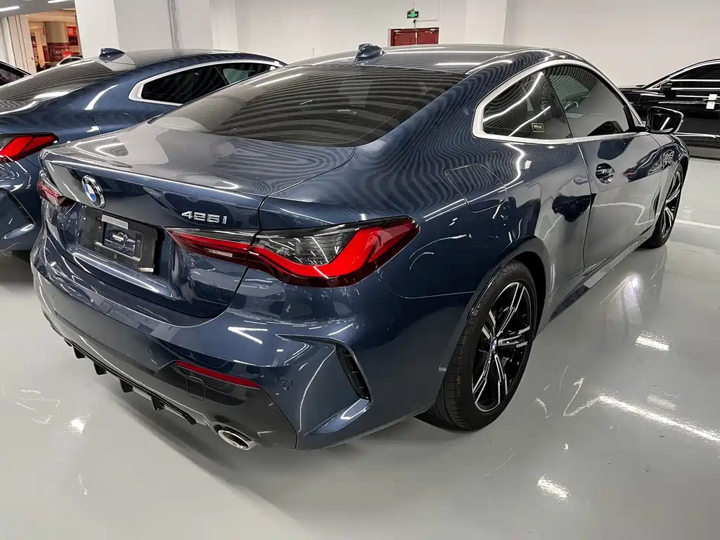 BMW 4 Series 2022 — фото 13