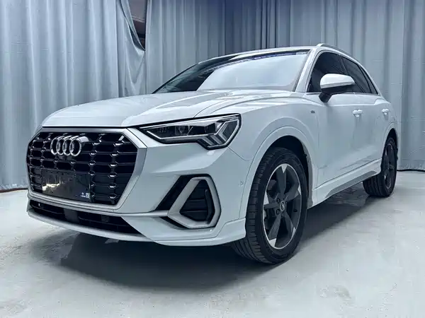 Audi Q3 2022