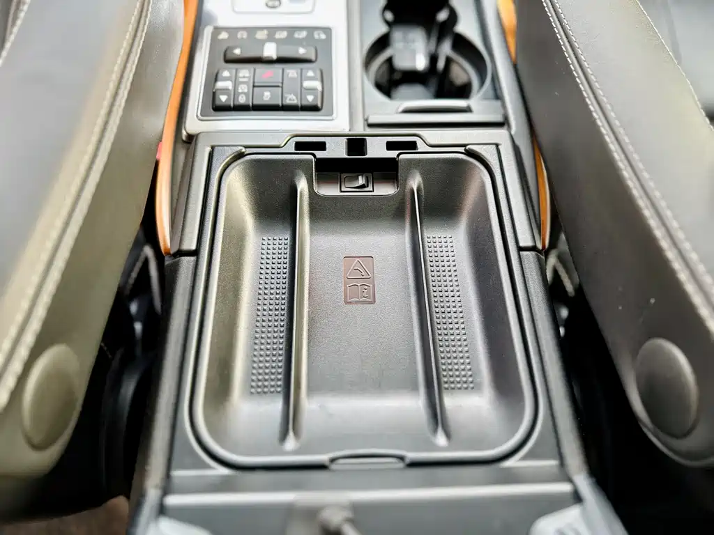 Land Rover Sport 2012 — фото 23