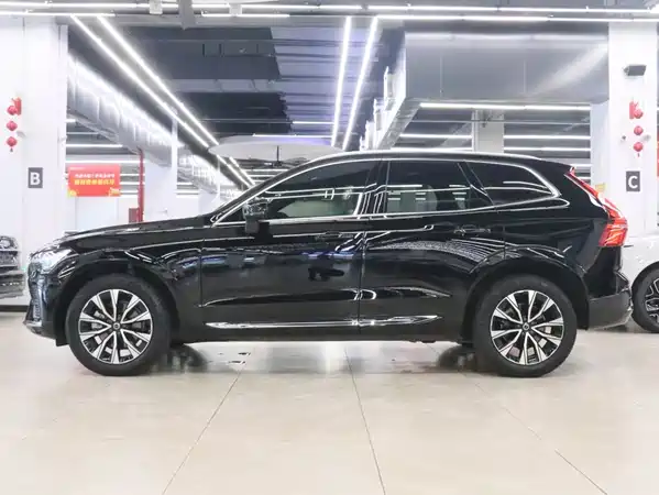 Volvo XC60 2024