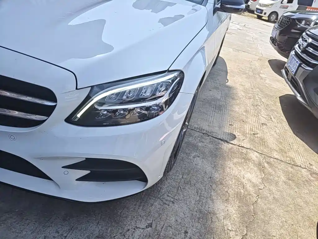 Mercedes-Benz C-Class 2020 — фото 24