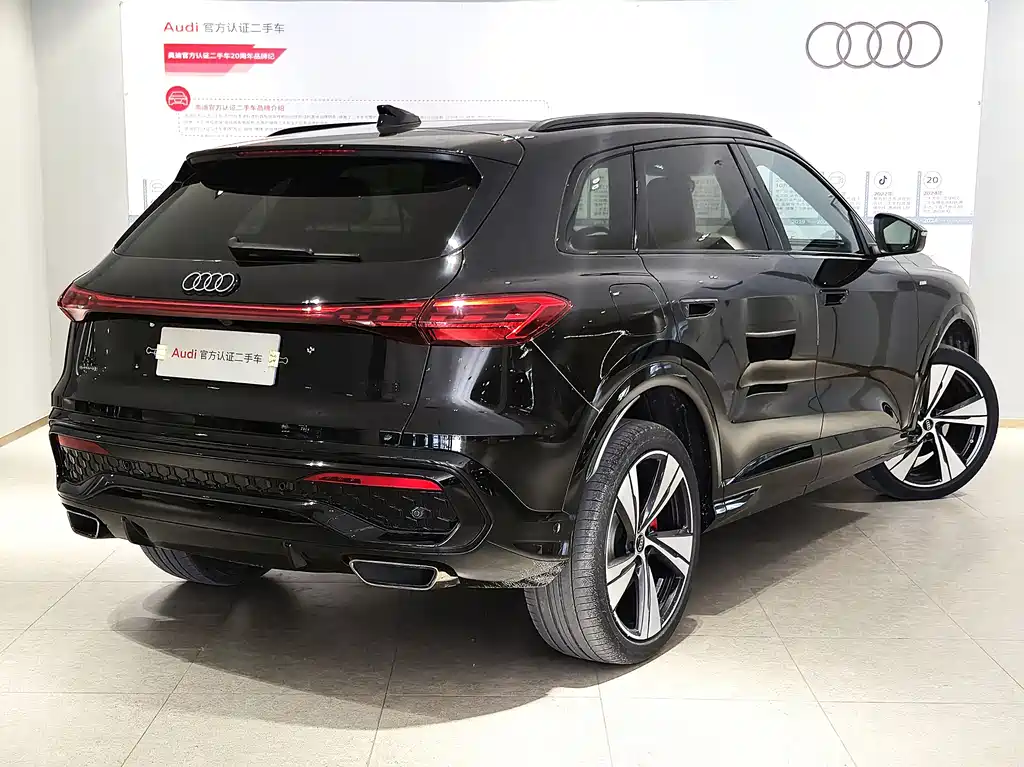 Audi Q5L 2026 — фото 4