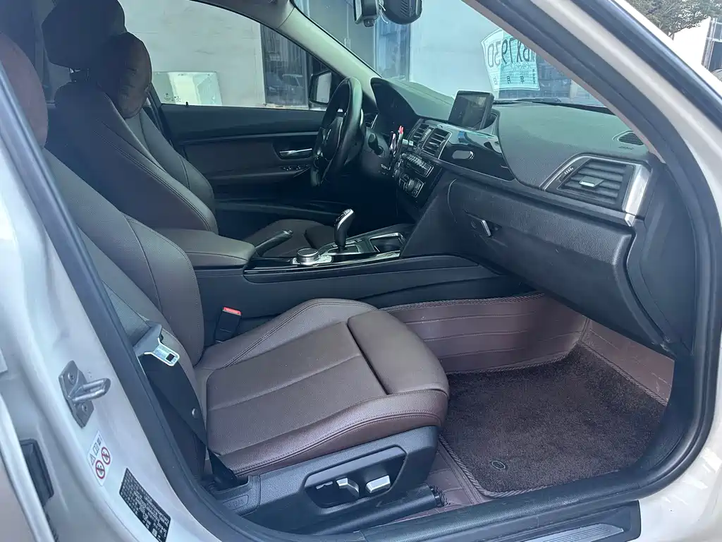BMW 3 Series 2019