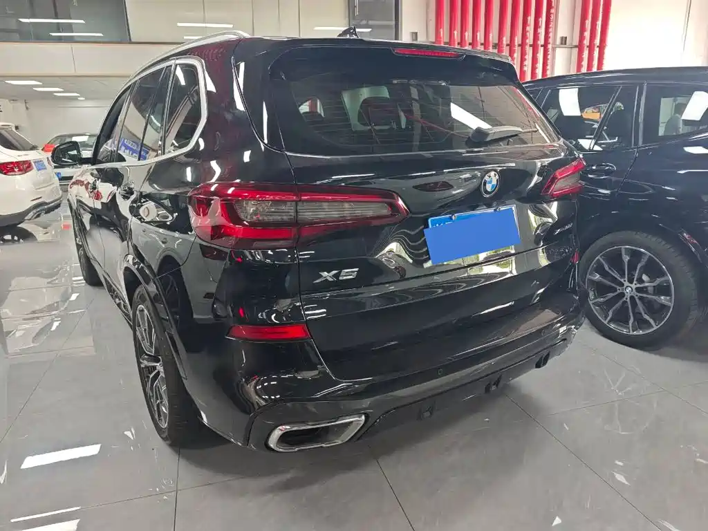 BMW X5 2021 — фото 17