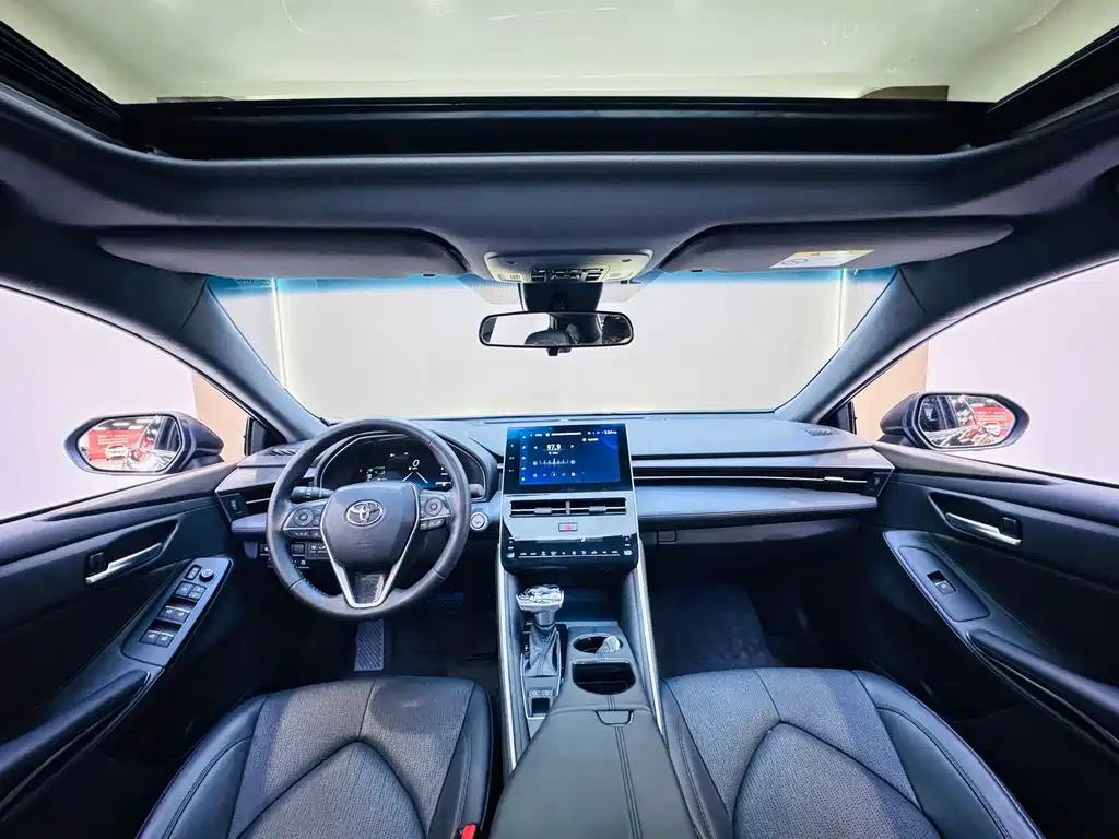 Toyota Avalon 2023 — фото 13