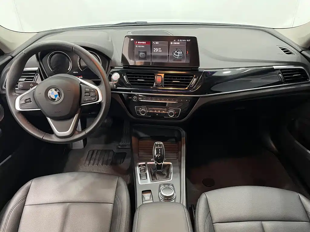 BMW 1 Series 2022