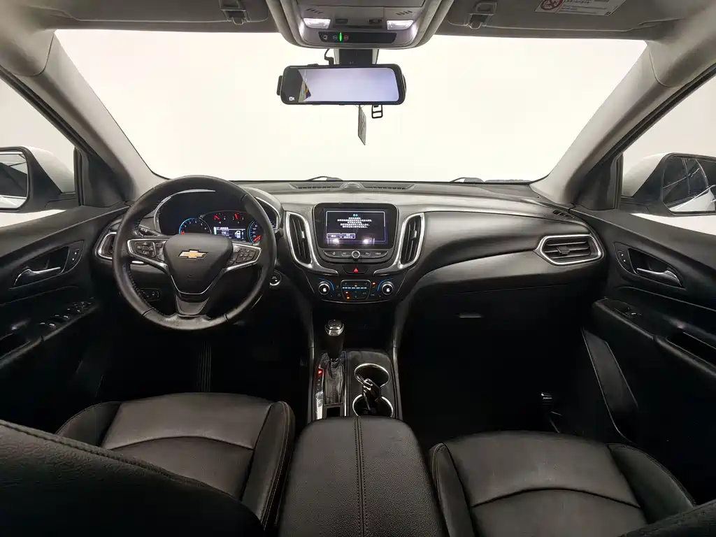 Chevrolet Equinox 2017 — фото 18