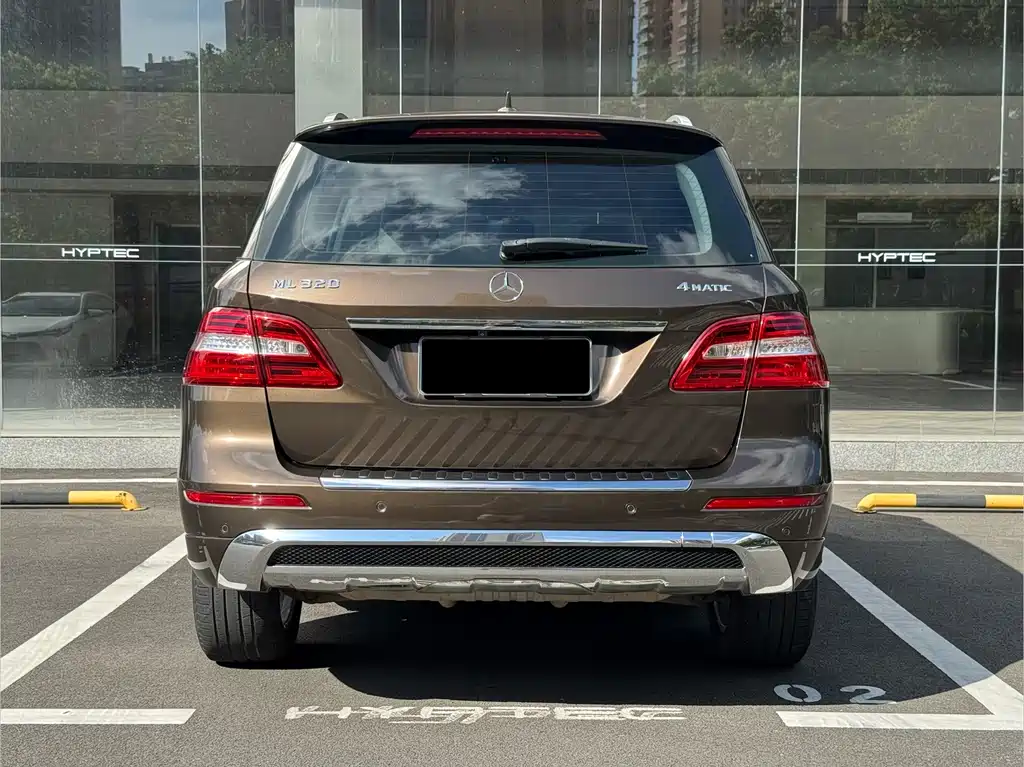 Mercedes-Benz M-Class 2015 — фото 10