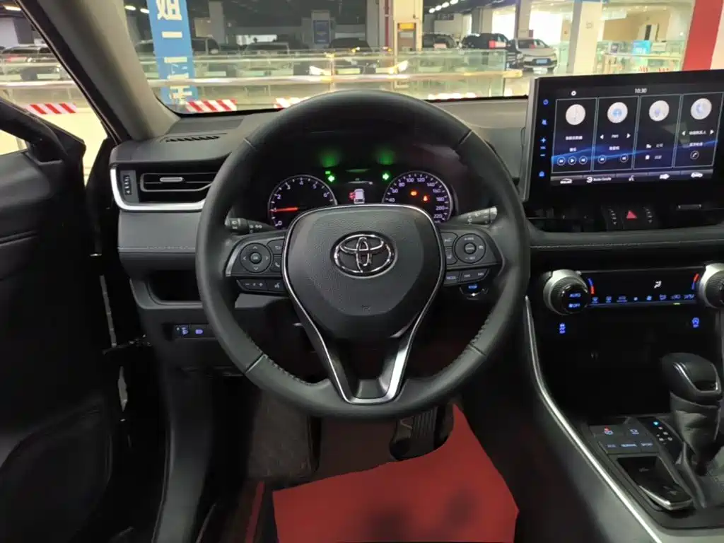 Toyota Wildlander 2021 — фото 11