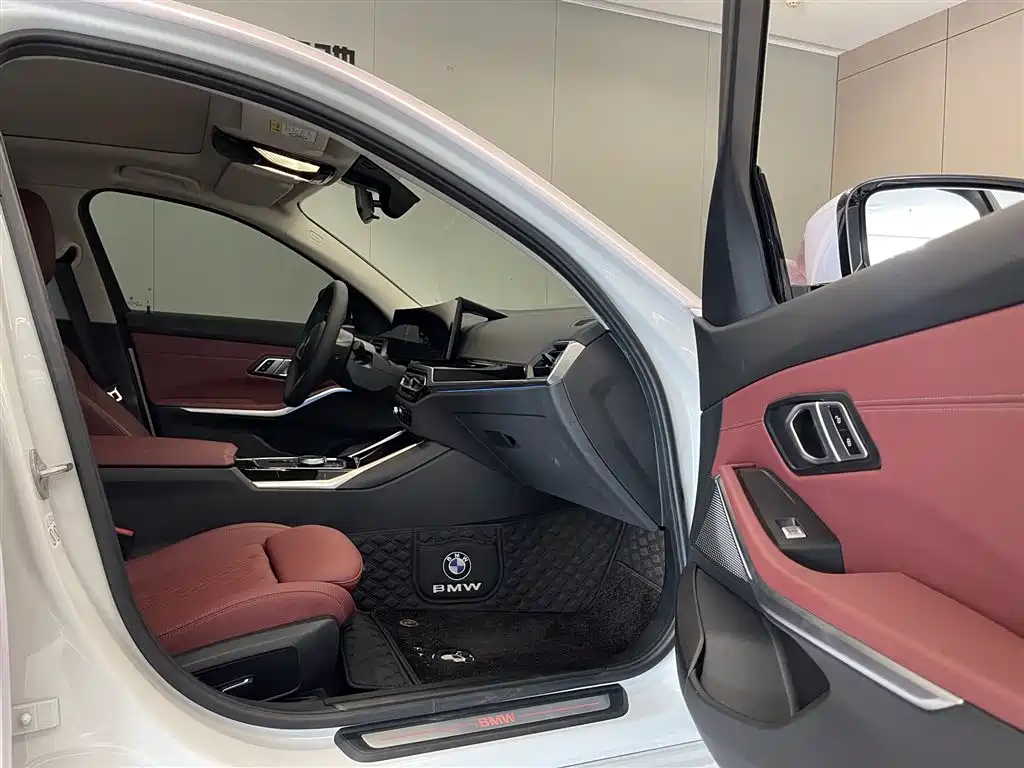 BMW i3 2024 — фото 17