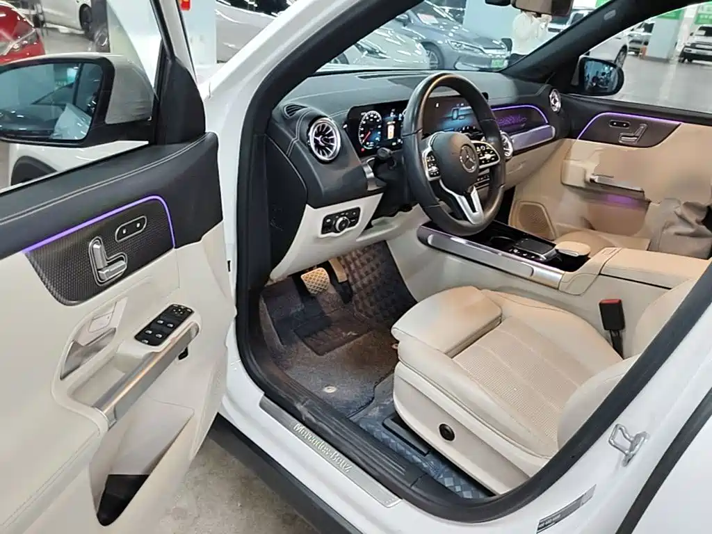 Mercedes-Benz EQB 2023 — фото 16