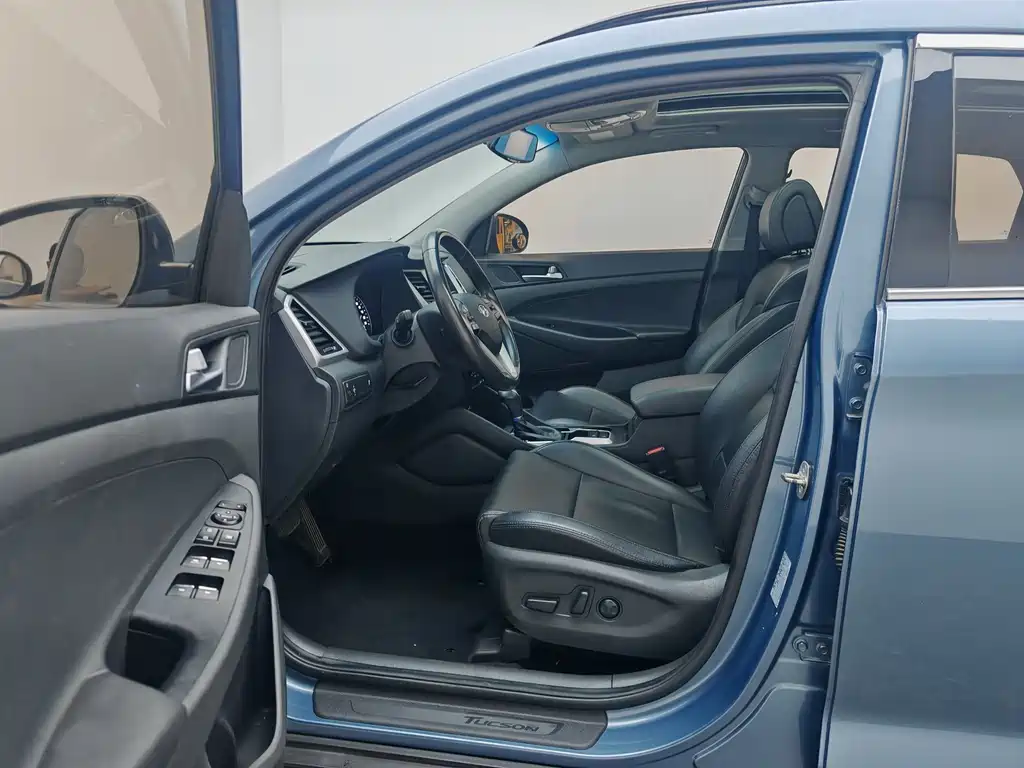 Hyundai Tucson 2018 — фото 14