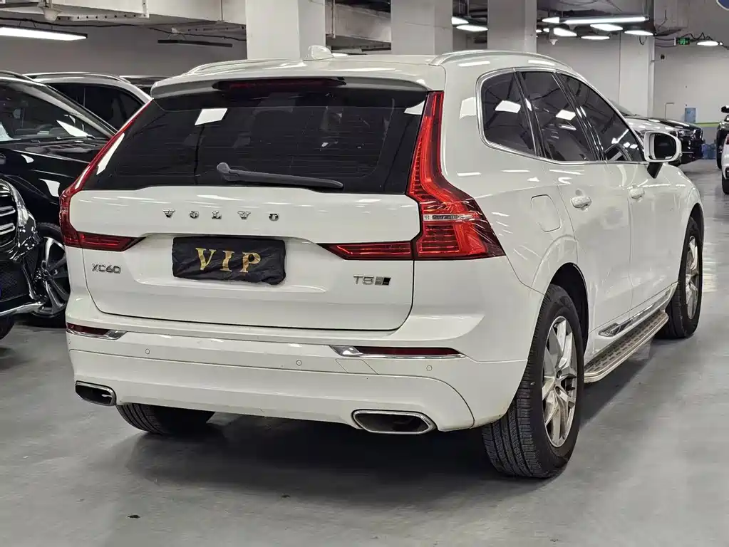 Volvo XC60 2020 — фото 4