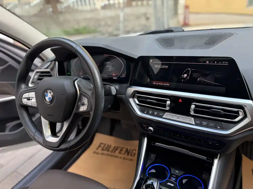 BMW 3 Series 2022 — фото 11