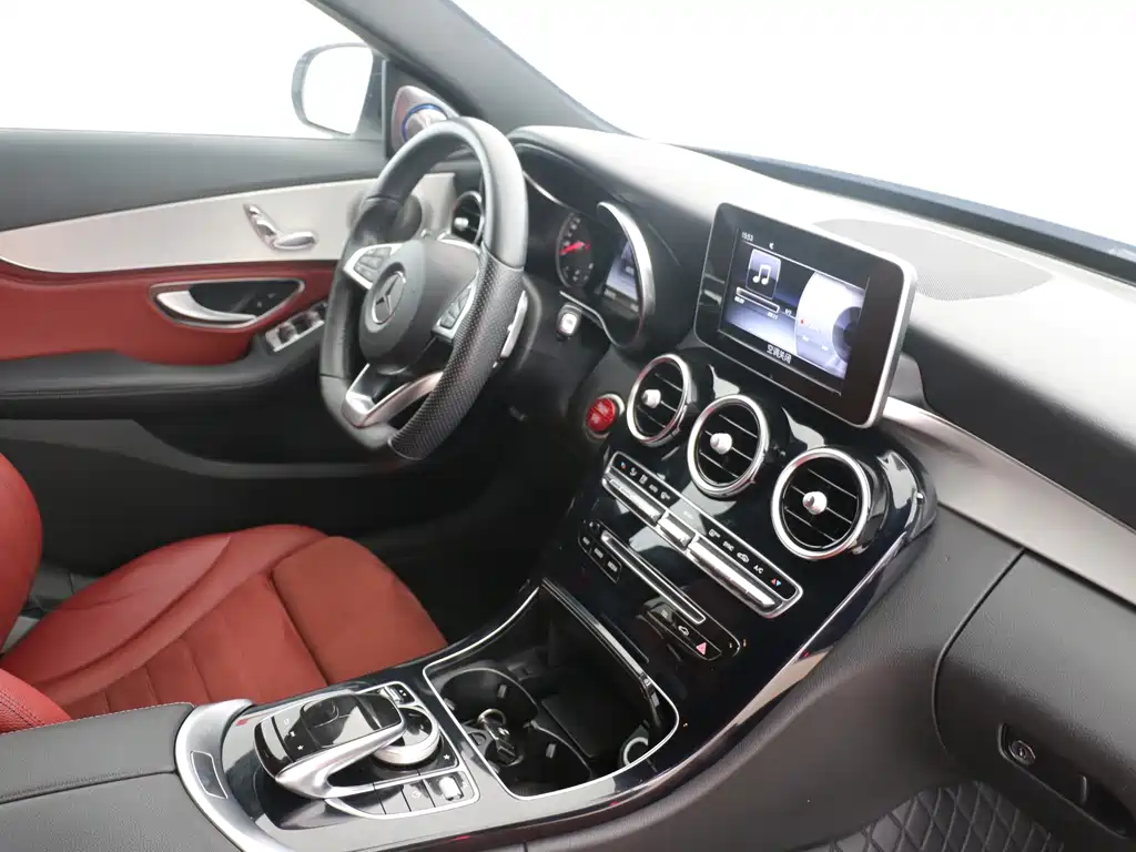 Mercedes-Benz C-Class 2018 — фото 6