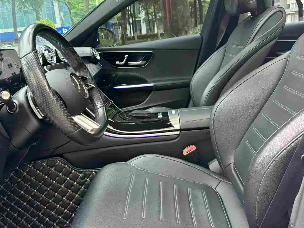 Mercedes-Benz C-Class 2022 — фото 9