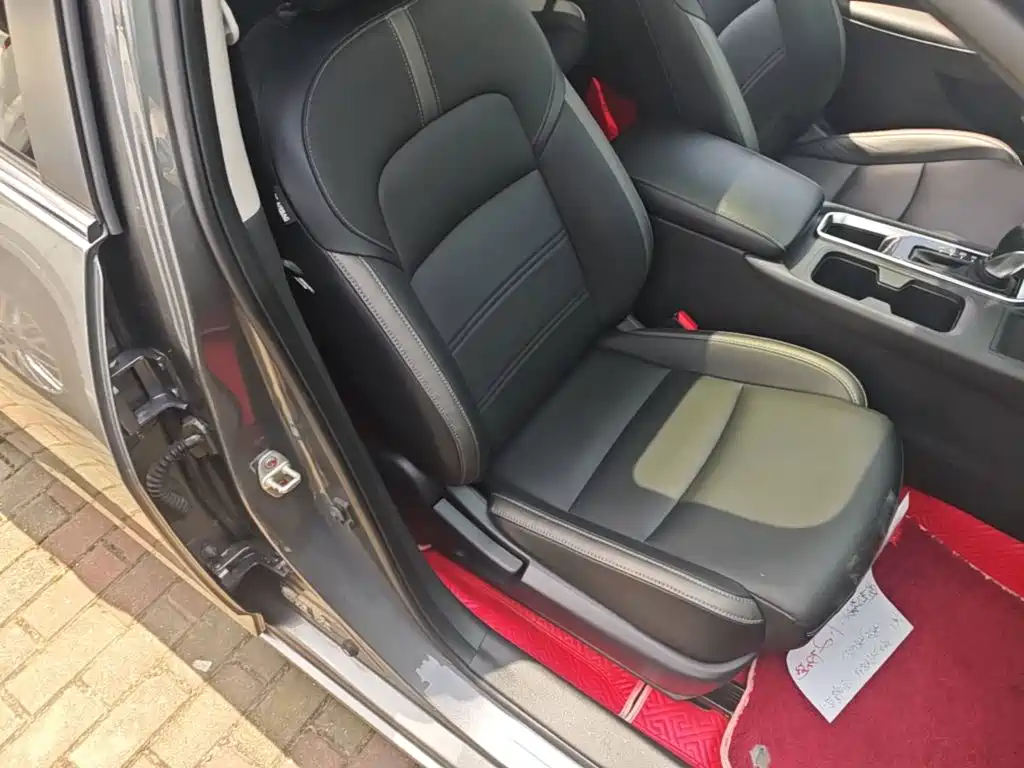 Nissan Sylphy 2020 — фото 25
