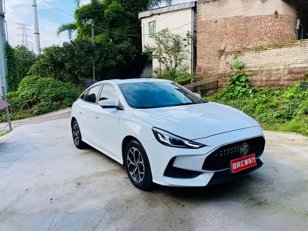 MG MG5 2022
