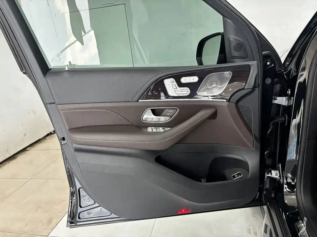 Mercedes-Benz GLS 2022 — фото 10
