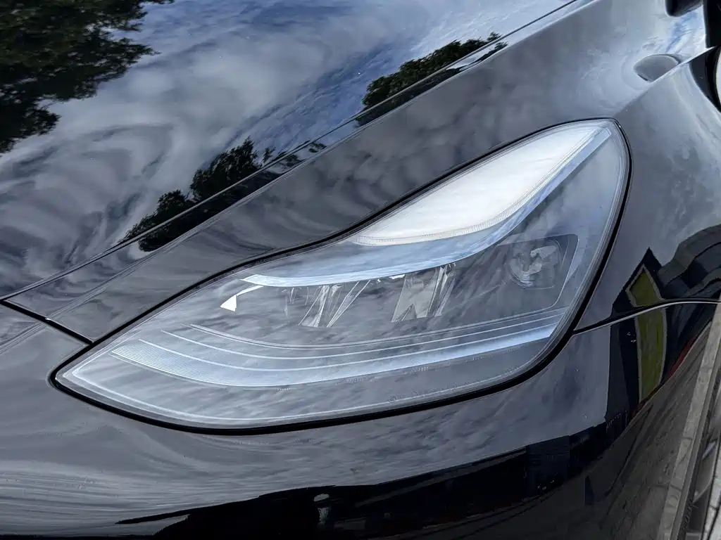 Tesla Model Y 2023 — фото 19