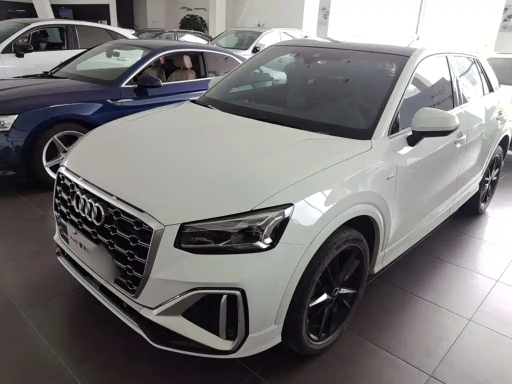 Audi Q2L 2022