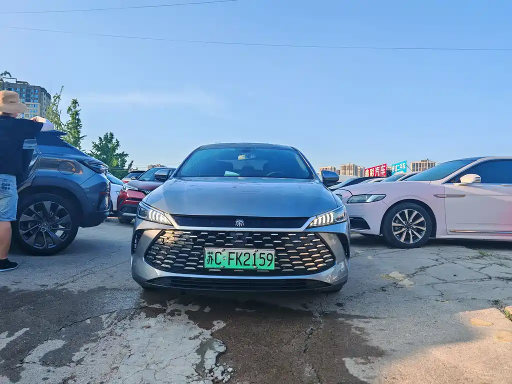 BYD Qin PLUS 2025 — фото 2