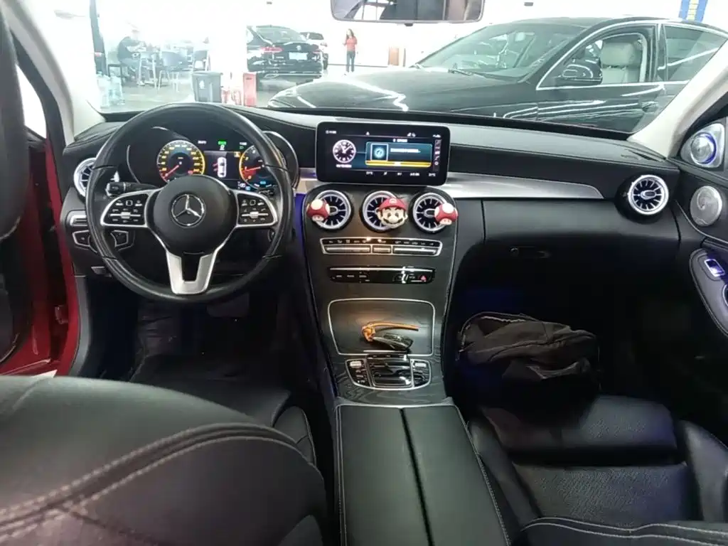 Mercedes-Benz C-Class 2019 — фото 10